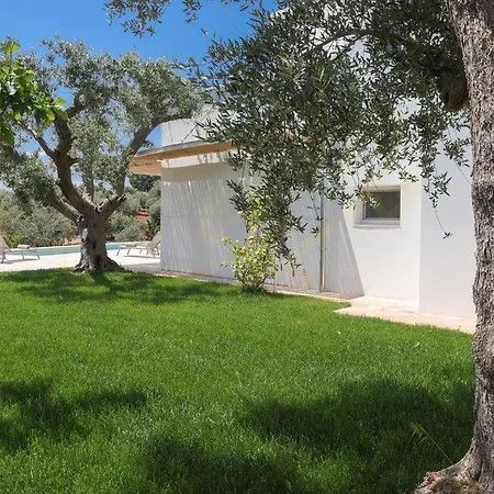 Td Casa Lulu Panoramic Pool Over Mediterranean Scrub Tatil Evi